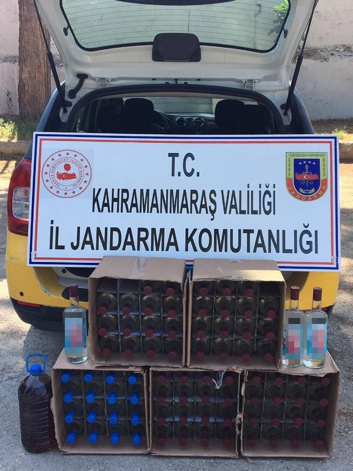 Kahramanmaraş\'ta 80 şişe kaçak içki ele geçirildi