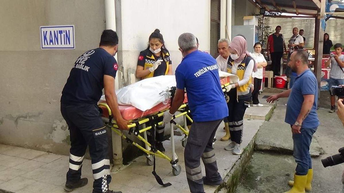 Kayıp kızın bulunan cesedi morga getirildi