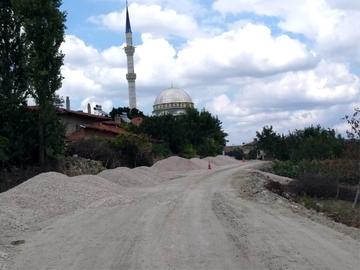 Kaymakam Halim: Simav-Selendi Karayolu bizim için çok önemli