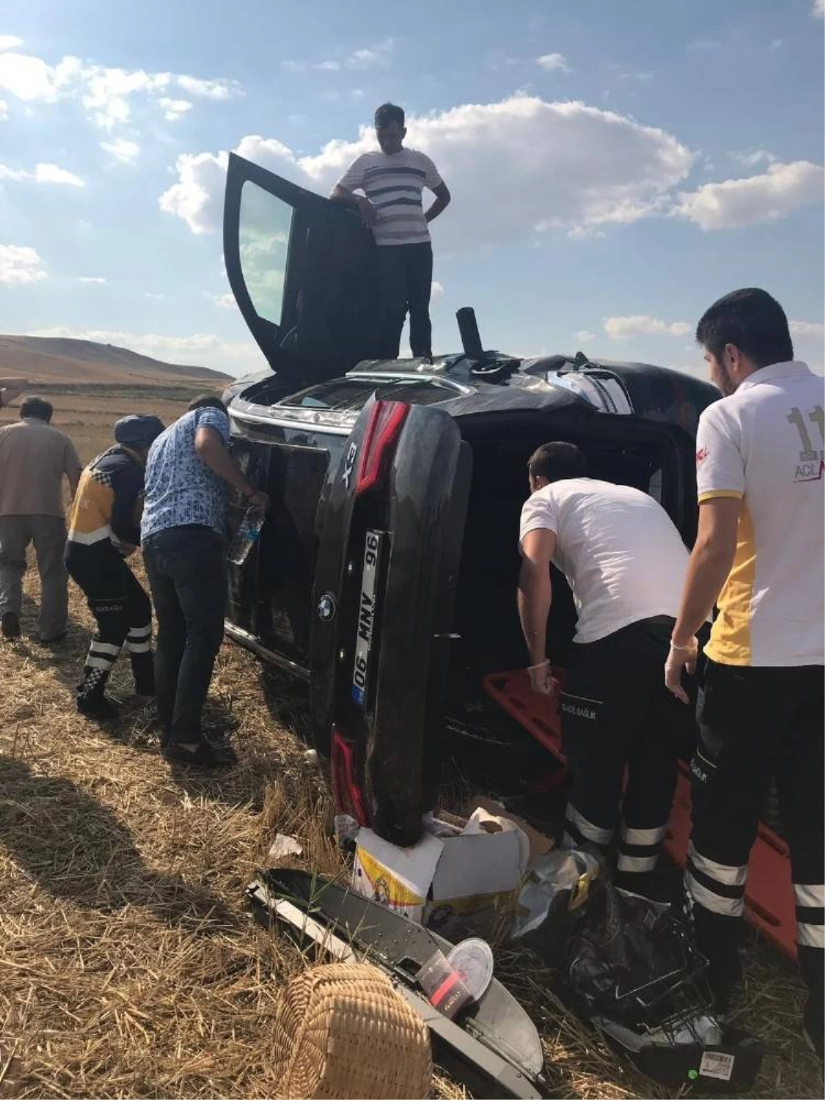 Kırıkkale\'de otomobil takla attı: 2 yaralı