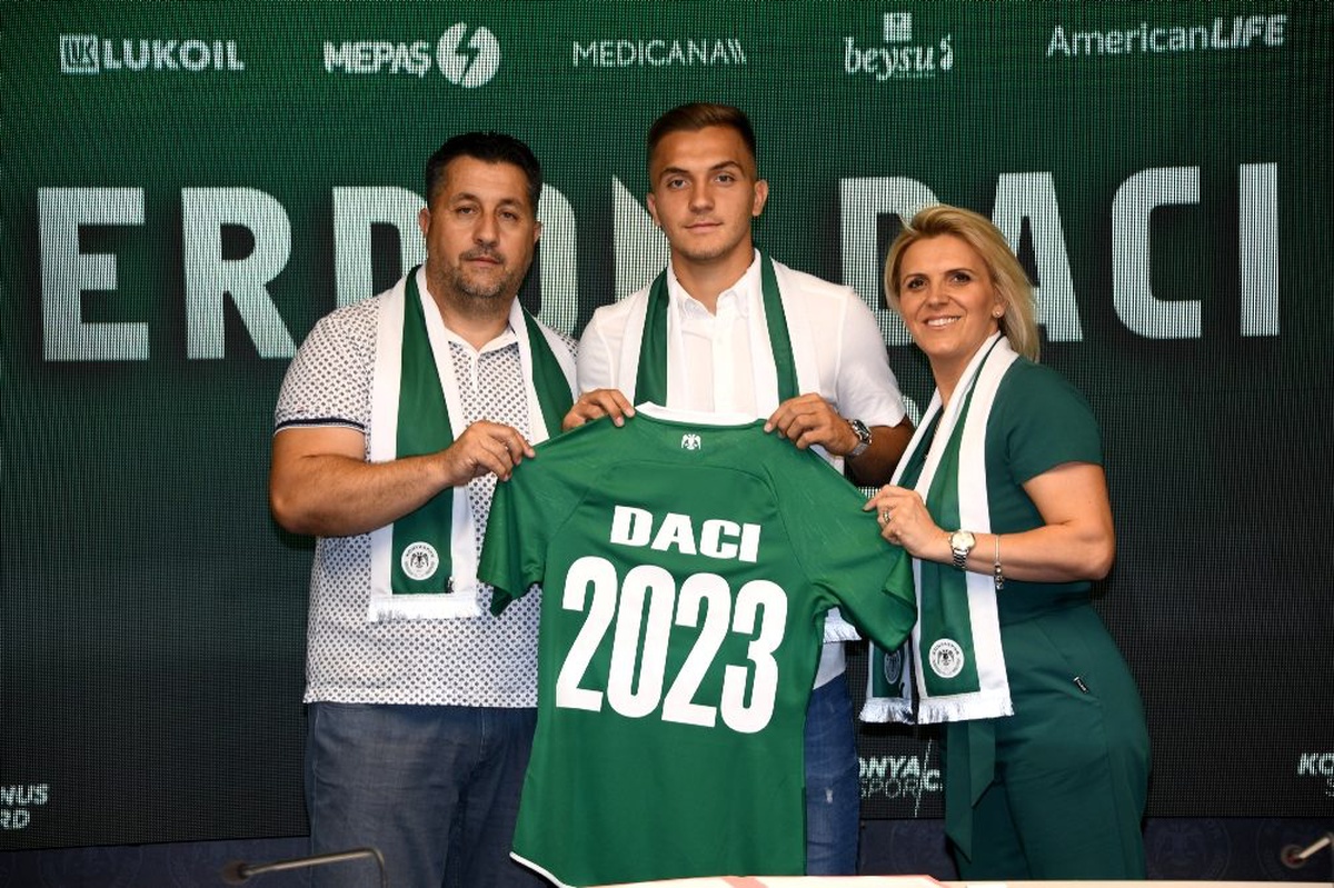 Konyaspor, Erdon Daci\'nin sözleşmesini 3 yıl uzattı