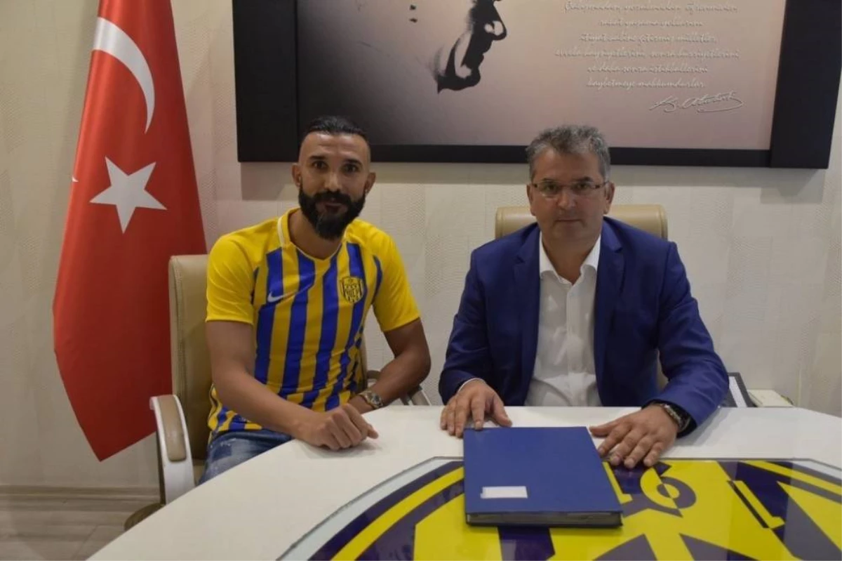 MKE Ankaragücü, Yalçın Ayhan ile 1 yıllık sözleşme imzaladı