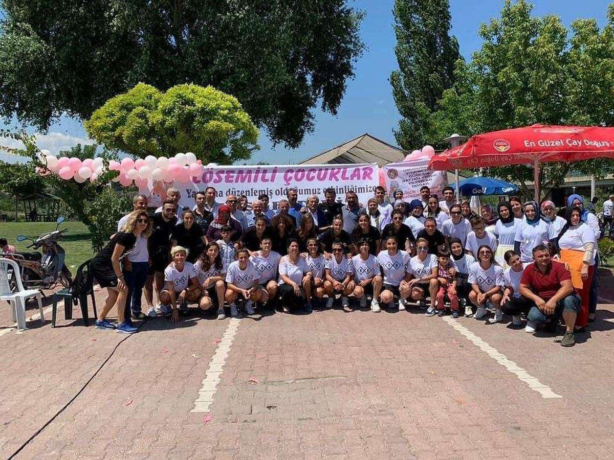 Osmaneli lösemili çocuklar için bir araya geldi