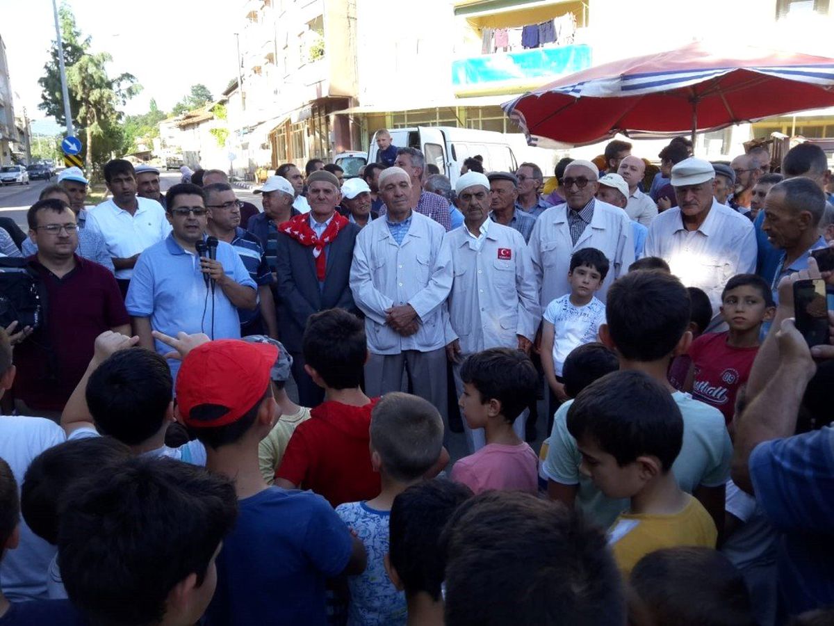 Pazarlar\'da hac kafilesi kutsal topraklara dualarla uğurlandı