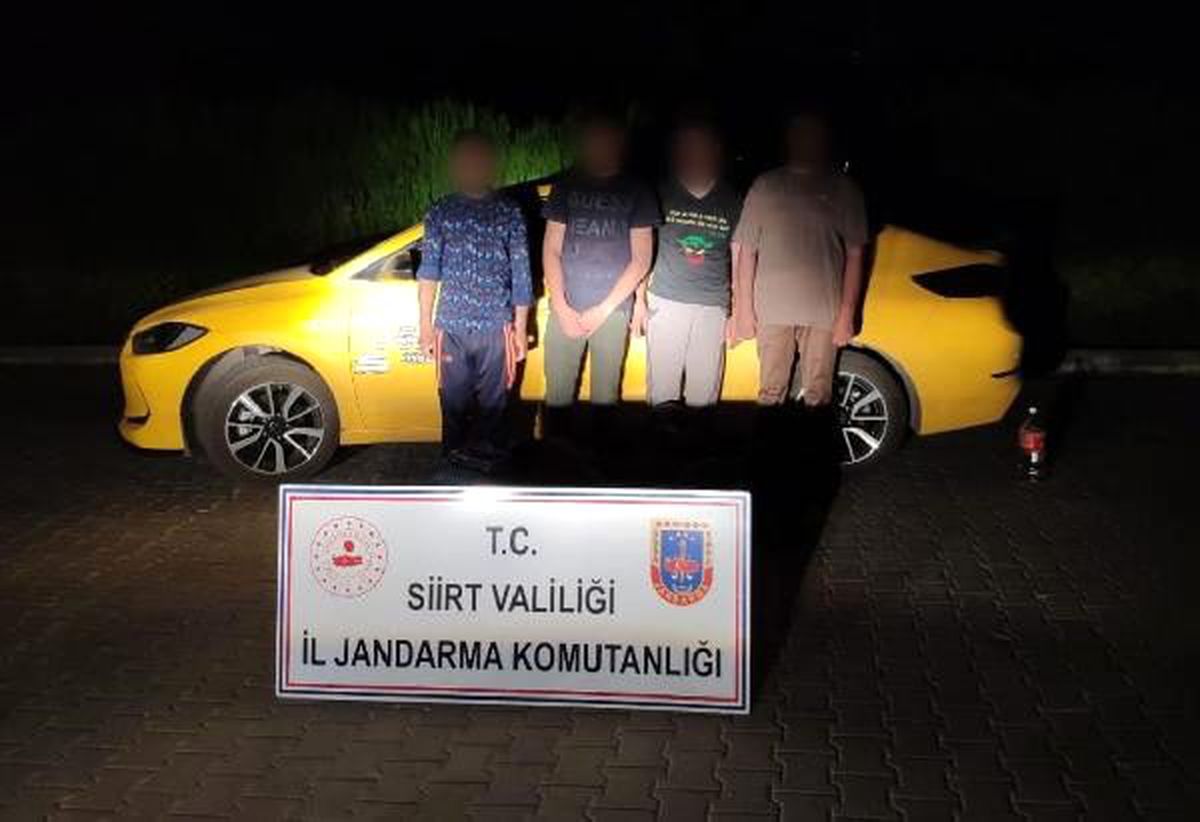 Siirt\'te yakalanan 4 kaçak göçmene 14 bin lira ceza