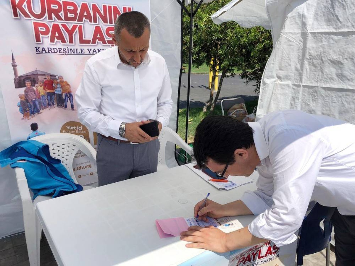 Sinop\'ta Diyanet Vakfı kurban bağış standı açtı