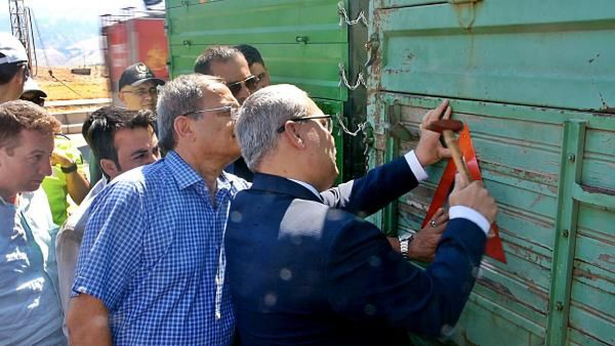 4 kişinin öldüğü kaza sonrası traktörlere reflektör takılmaya başladı