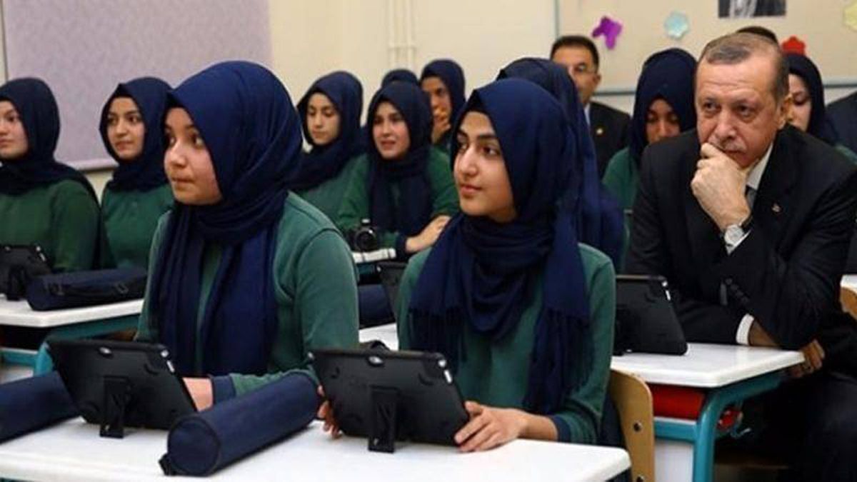 Anadolu İmam Hatip Liseleri en üst yüzdelik dilimdeki öğrencilerin ilgi odağı oldu