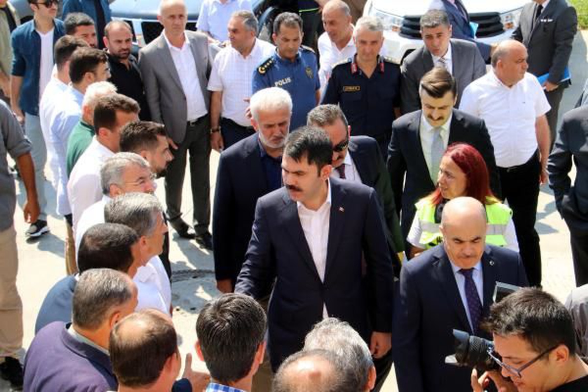 Bakan Kurum: Sel bölgesinde dere güzergahındaki binalar boşaltılacak