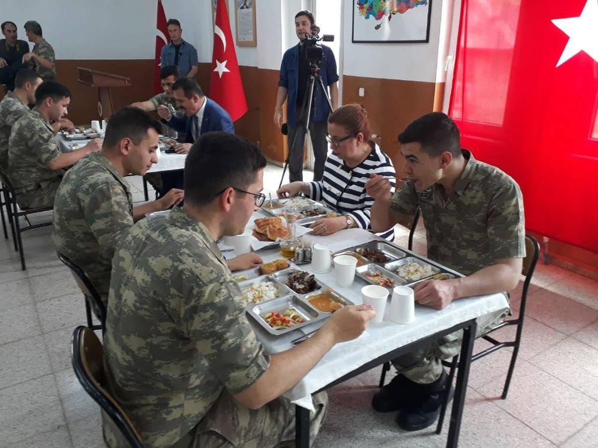 Bakan Pekcan Yüksekova\'da