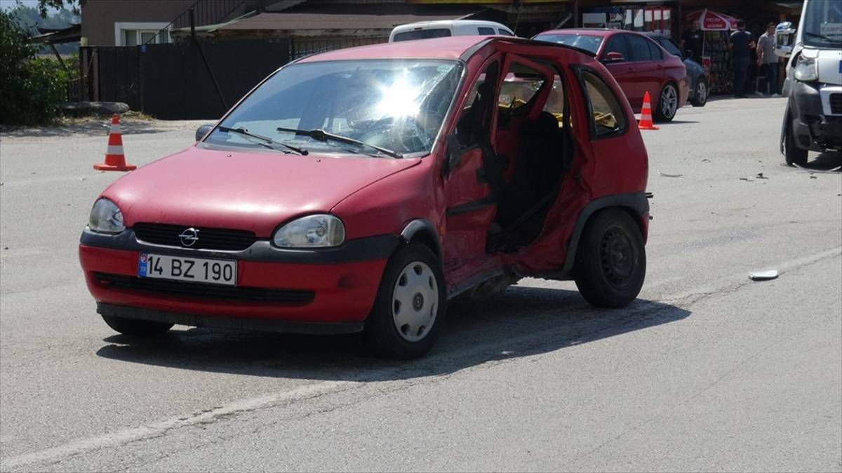 Bolu\'da trafik kazası: 2 yaralı