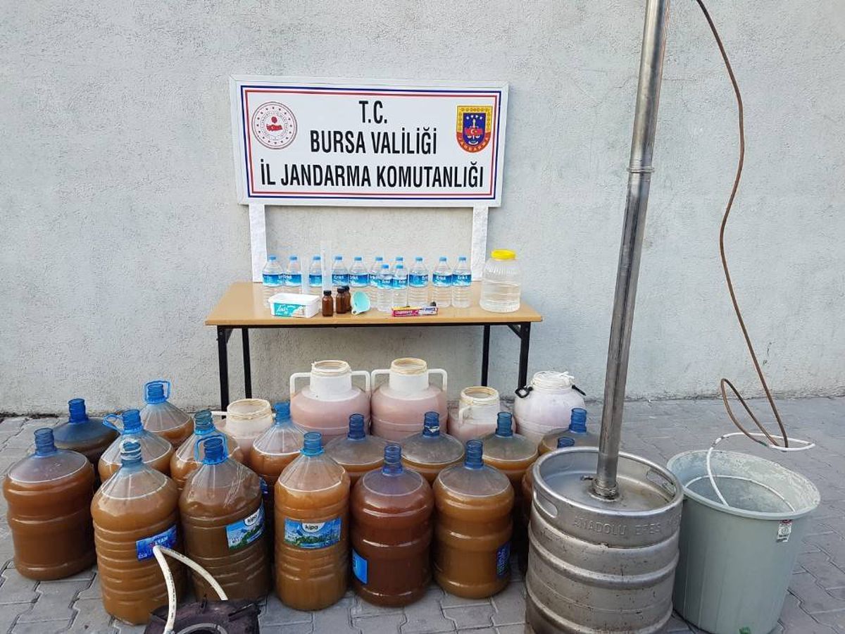 Bursa\'da kaçak içki operasyonu