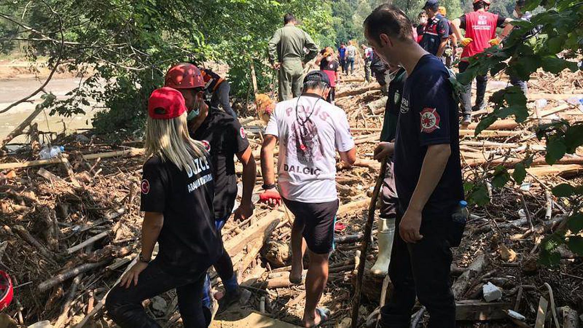 Düzce\'deki selde 2 kişinin daha cesedine ulaşıldı
