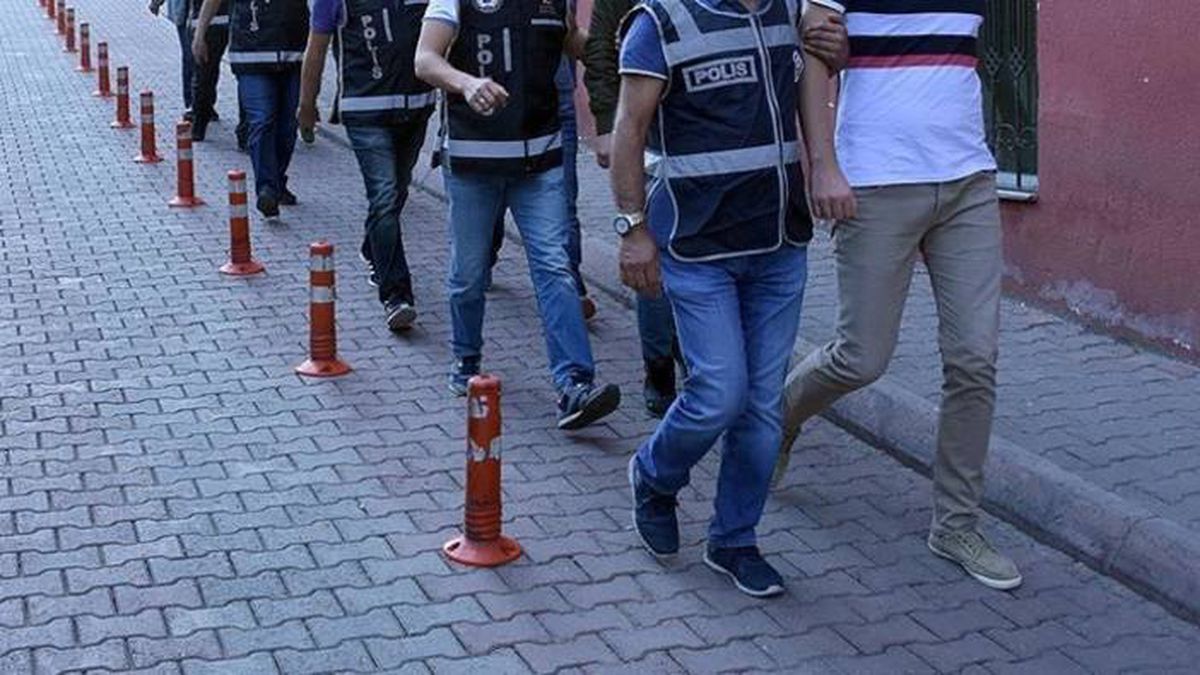 FETÖ\'nün TSK\'daki kripto yapılanmasına soruşturma: 47 gözaltı kararı