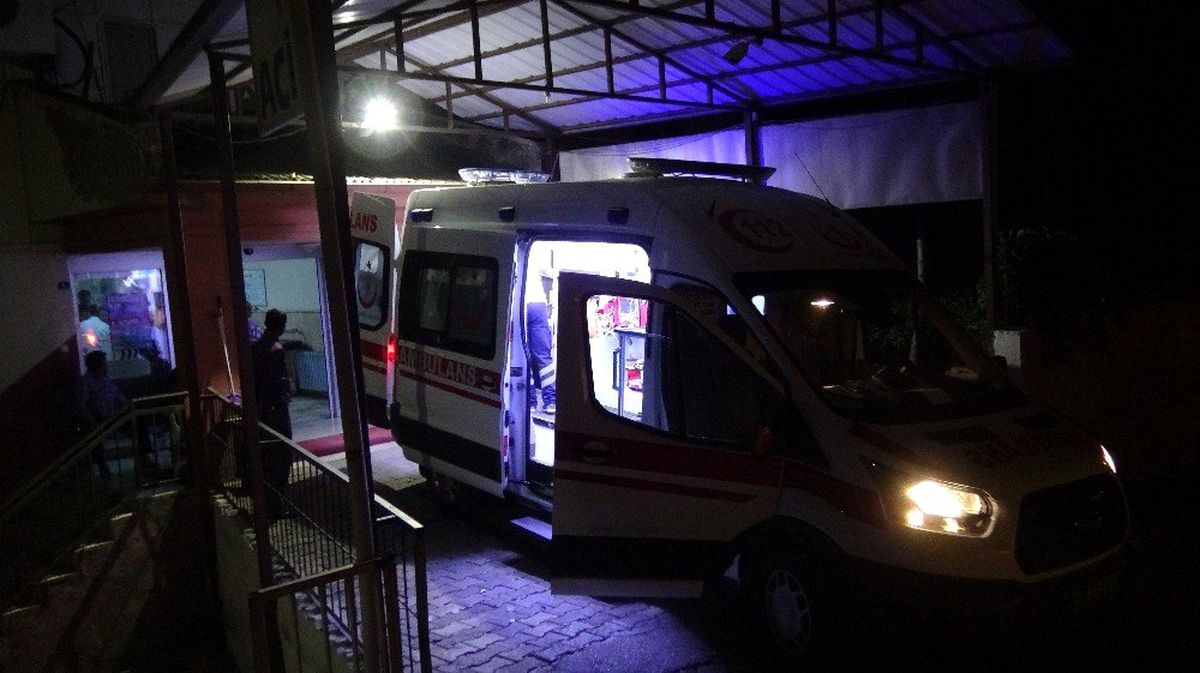 Gercüş\'te iki aile arasında kavga: 2 yaralı