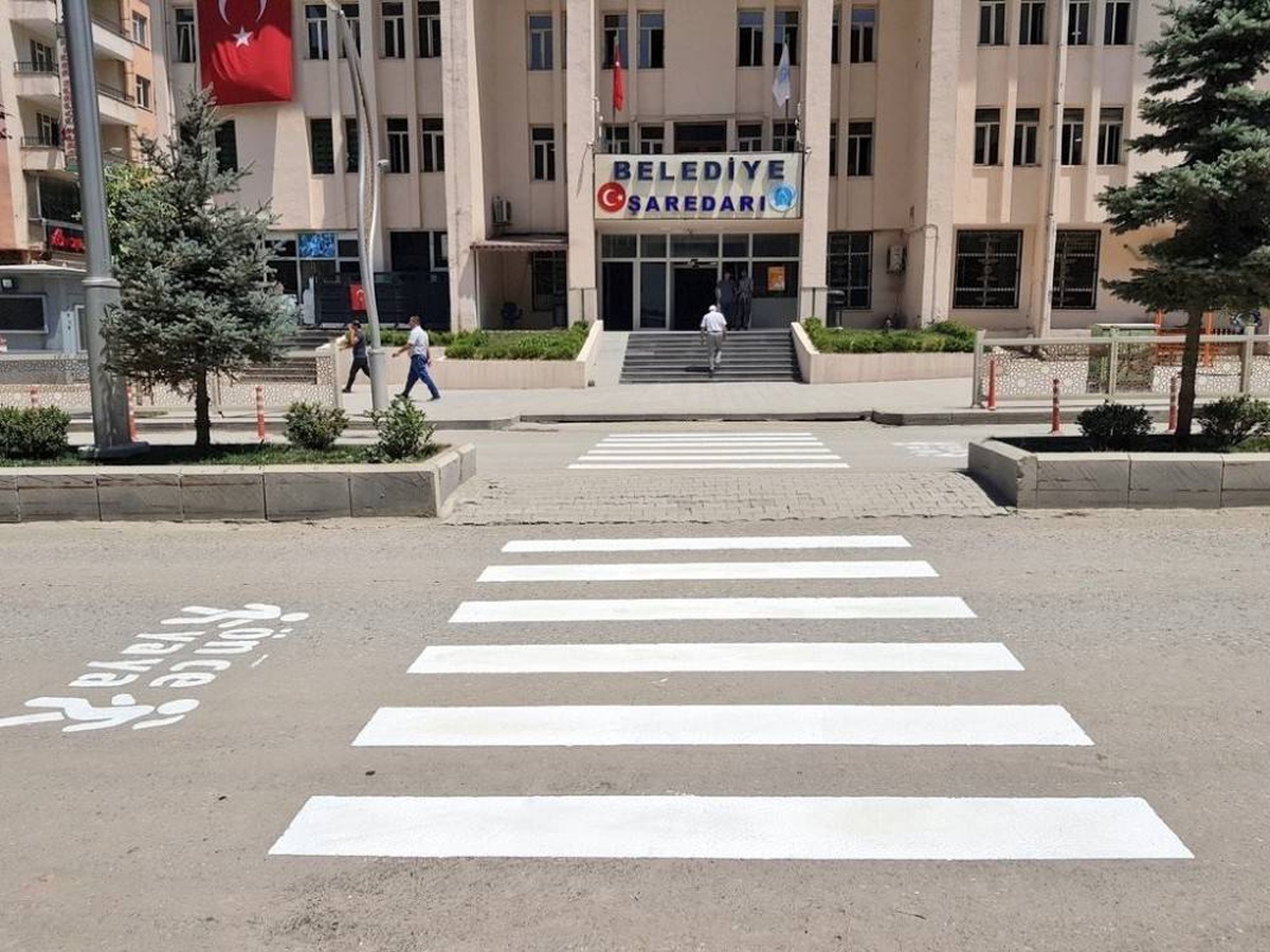 Hakkari\'de "Önce Yaya" uygulaması