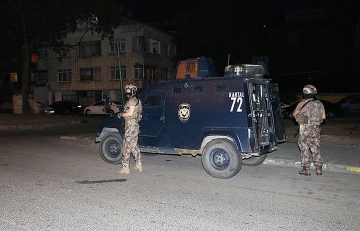 İstanbul\'da uyuşturucu operasyonu: 50 gözaltı