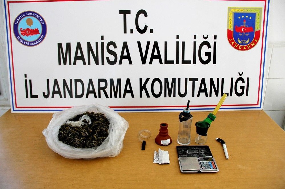 Jandarma Sarıgöl\'de uyuşturucuya geçit vermiyor