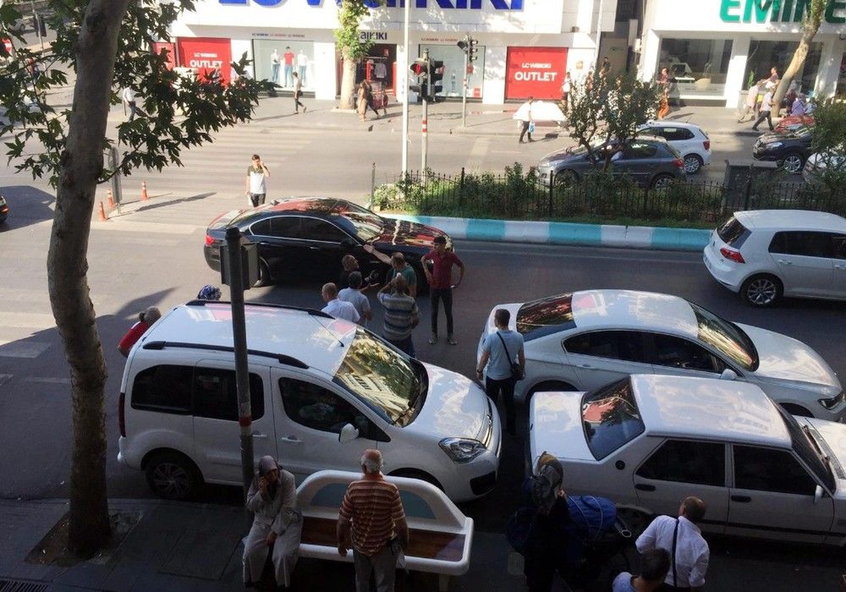 Kahramanmaraş\'ta yaya otomobile çarptı iddiası