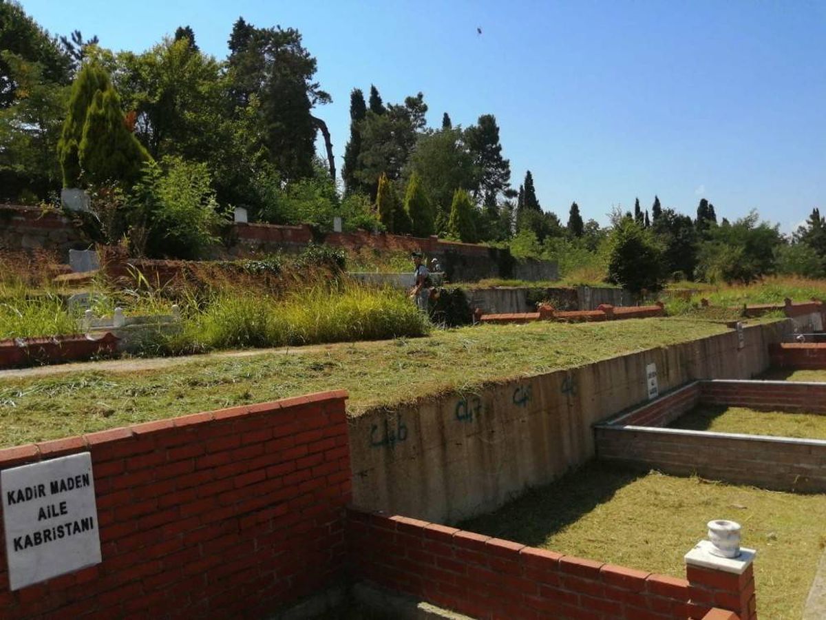 Mezarlıklarda bayram bakımı