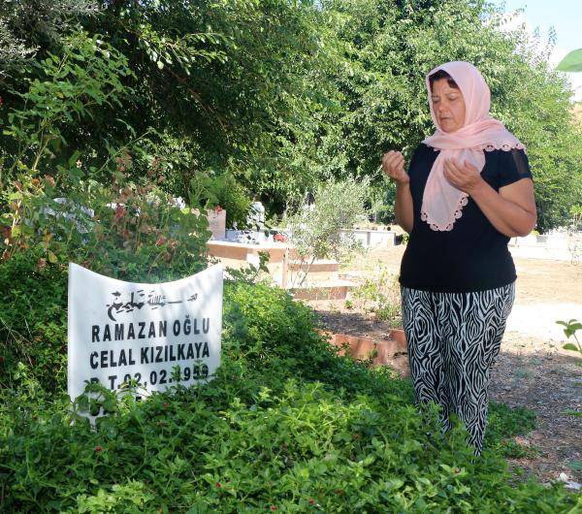 Ölen eşinin sözünü unutmadı, 64 kilo verdi