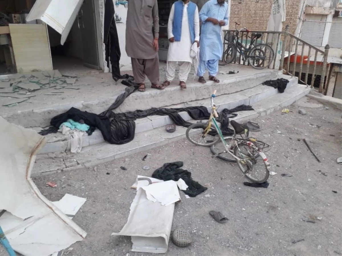 Pakistan\'da patlama: 3 ölü, 15 yaralı