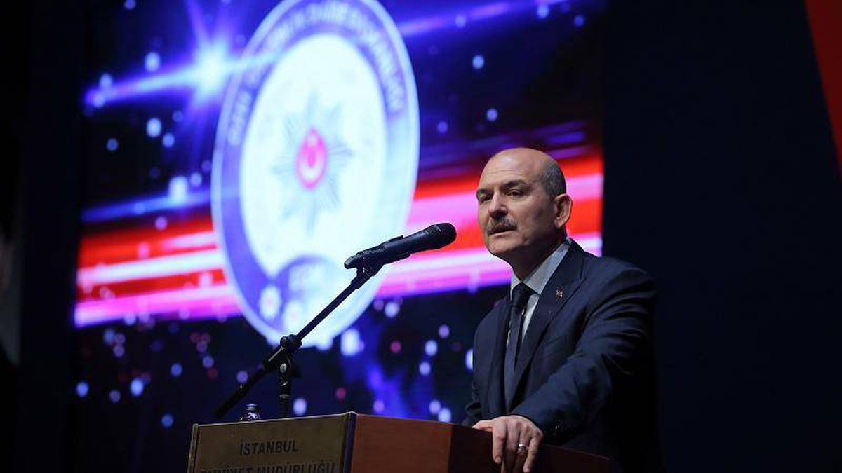 Süleyman Soylu: Bu yıl 80 bin kaçak göçmeni sınır dışı edeceğiz