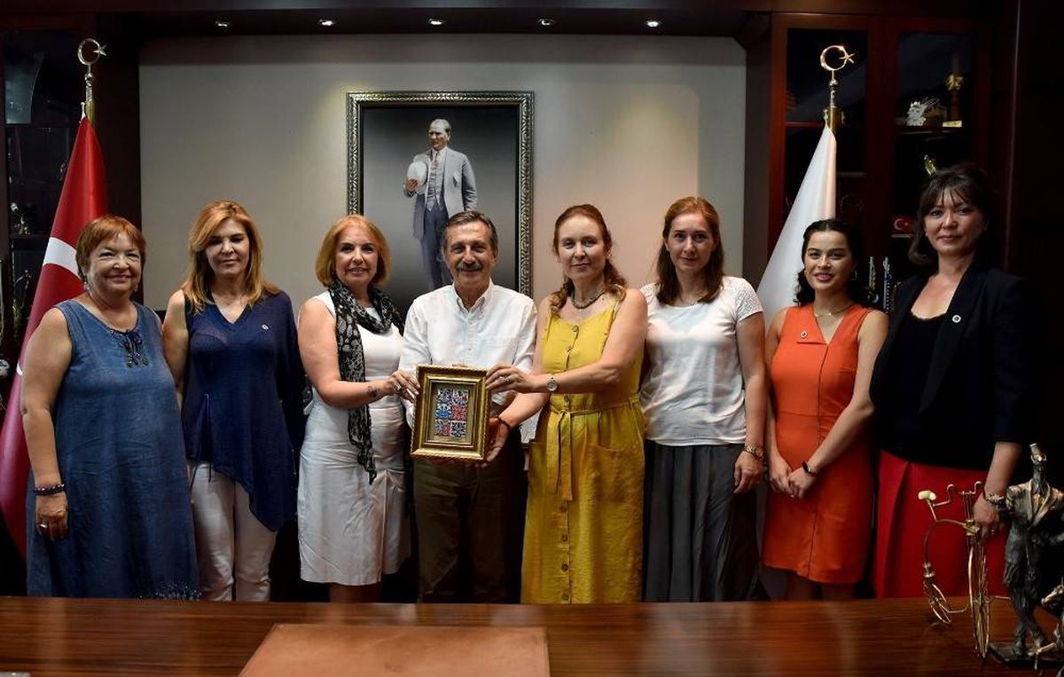 Türk Üniversiteli Kadınlar Derneği\'nden Ataç\'a ziyaret