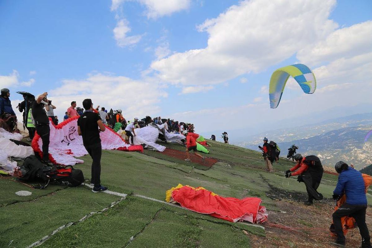 Türkiye Yamaç Paraşütü Mesafe Şampiyonası Denizli\'de yapılacak