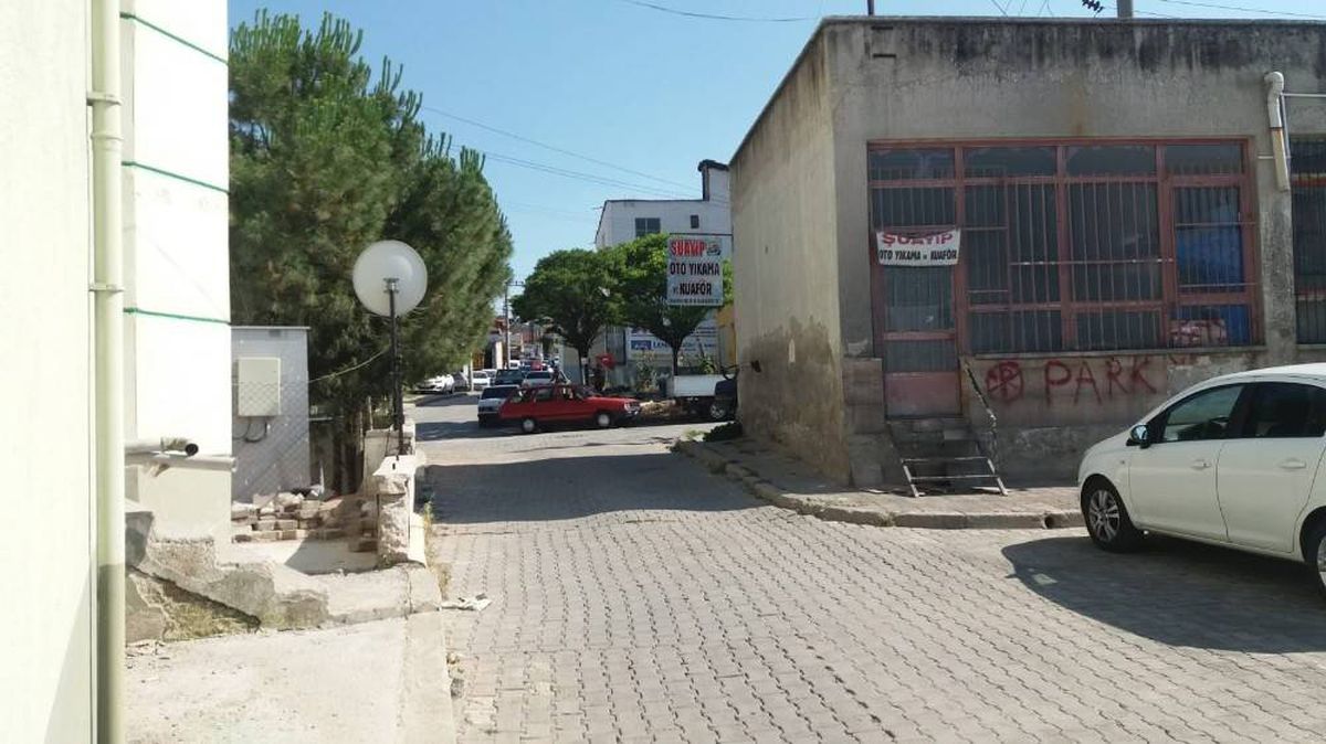 Uşak\'ta silahlı kavga: 1 ölü
