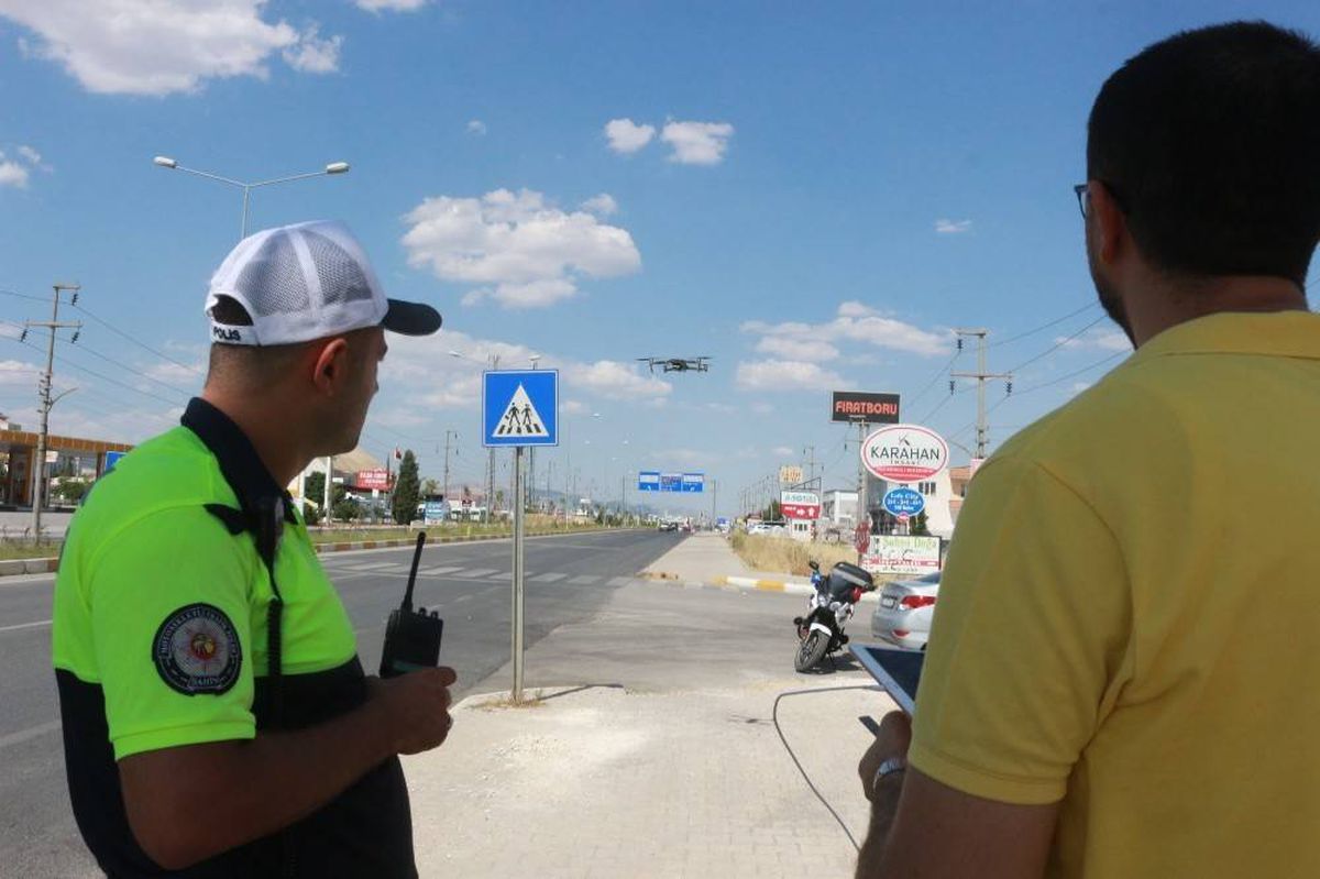 Yaya geçidinde havadan tespit edilen sürücülere ceza yağdı