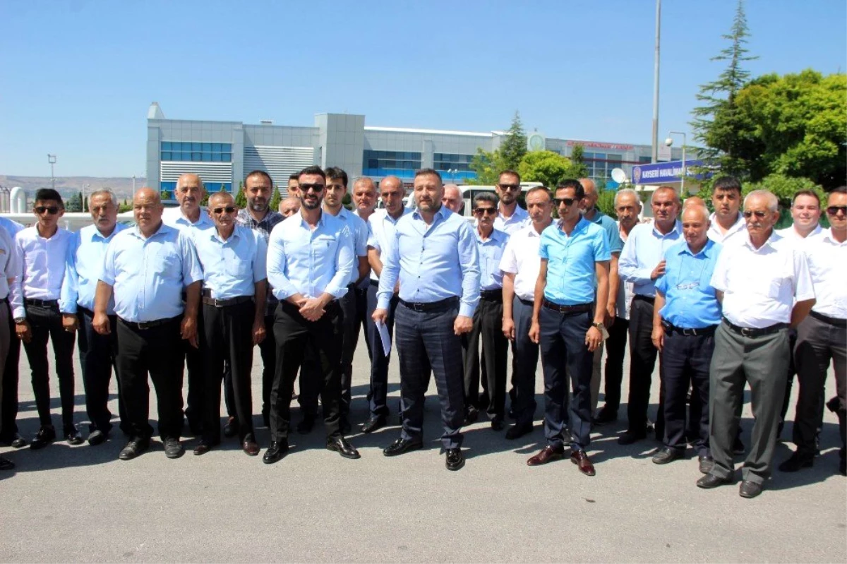 1 Nolu Kayseri Havalimanı Taksiciler Kooperatifi Başkanı Sarıkoca: "Türkiye\'de sürdürülebilir en...