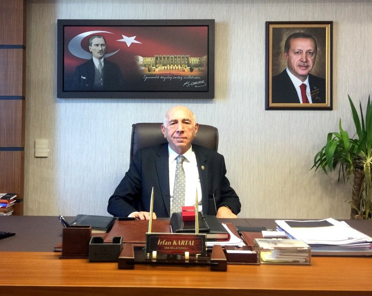 AK Parti Milletvekili Kartal\'dan, 24 Temmuz Basın Bayramı\' mesajı