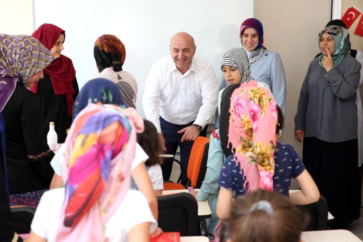 Başkan Bıyık bilgievi öğrencileriyle bir araya geldi