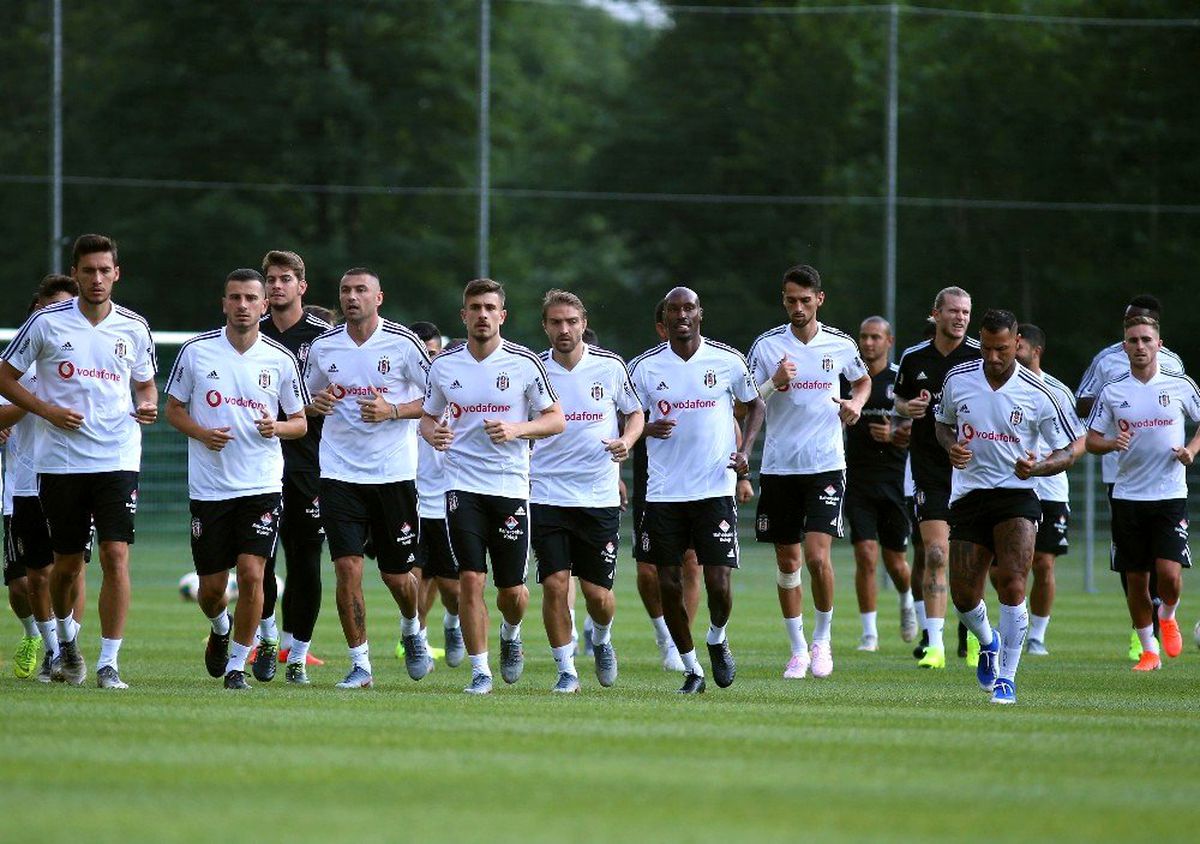 Beşiktaş, Avusturya\'da ilk antrenmanı yaptı