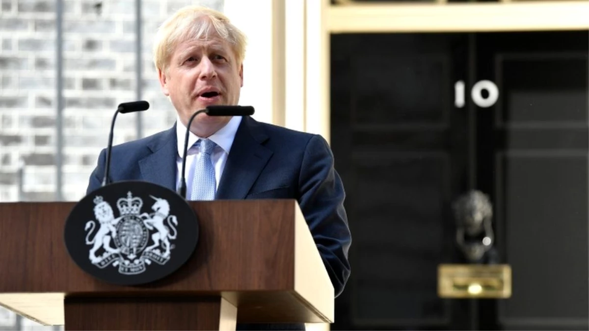 Boris Johnson başbakan seçilmesinin ardından Maliye Bakanı Philip Hammond istifa etti