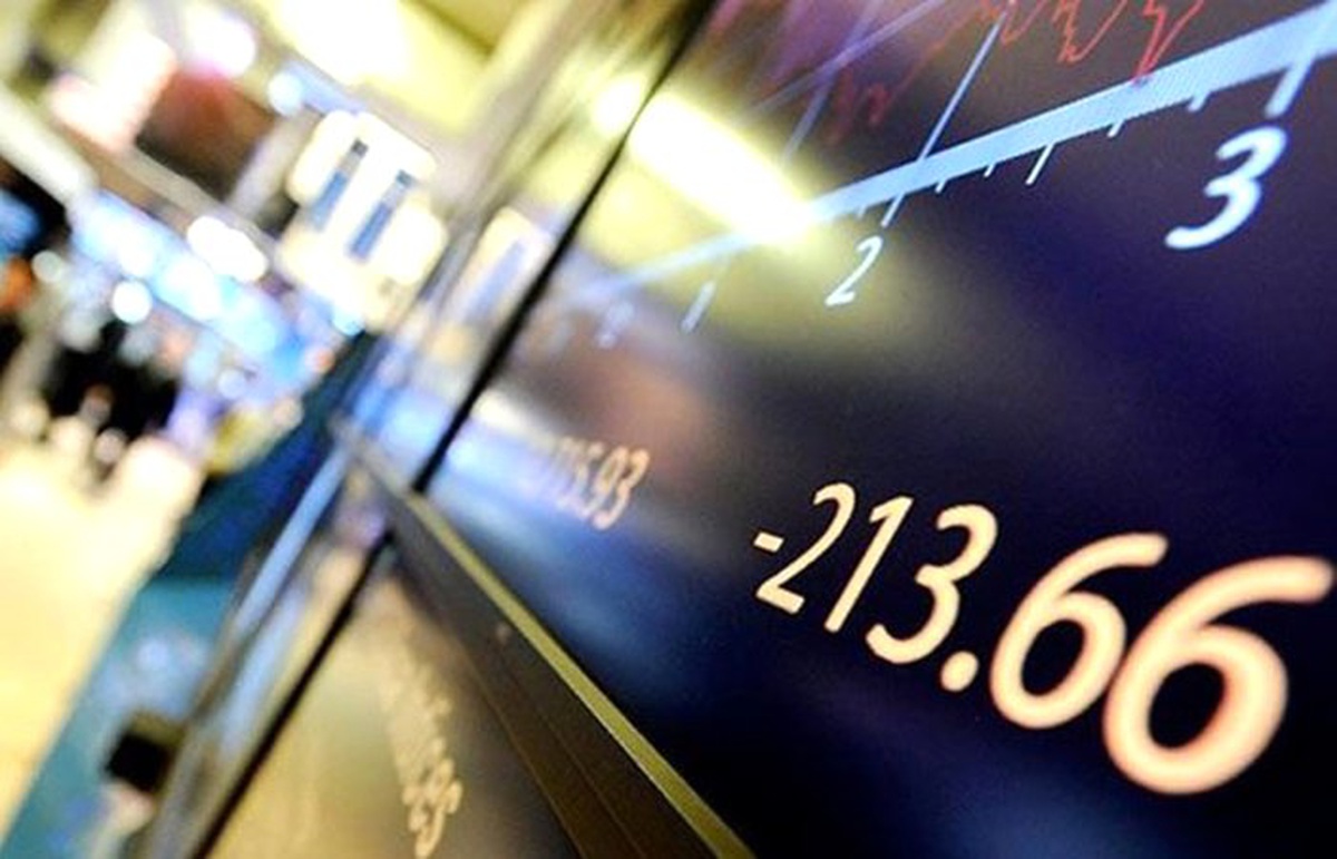 Borsa, günün ilk yarısında yüzde 0,38 düştü