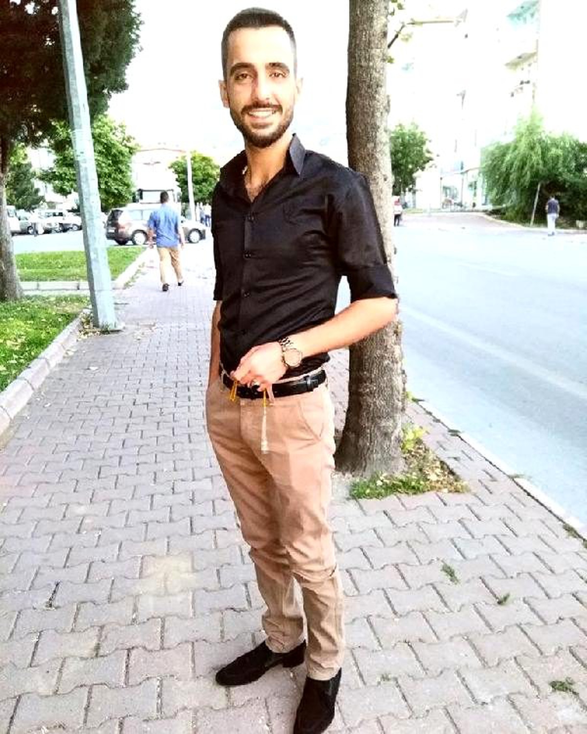 Düğünden 2 gün sonra intihar eden damat toprağa verildi