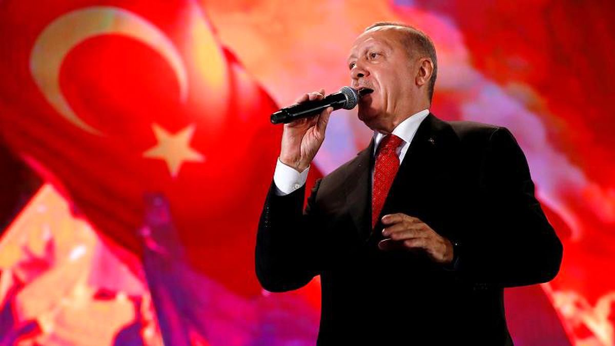 Erdoğan: Örtülü veya açık hiçbir yaptırım tehdidi Türkiye\'yi haklı davasından vazgeçiremeyecek