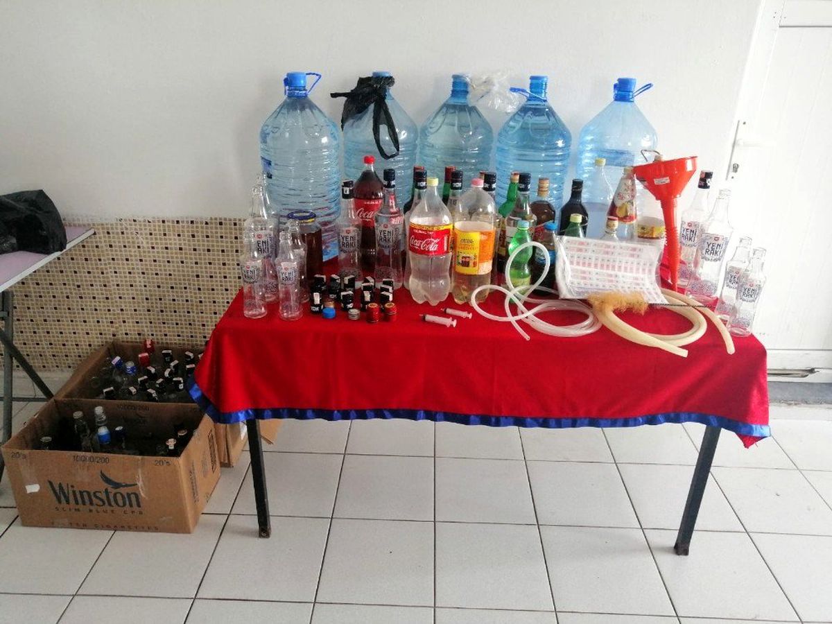 Fatsa\'da kaçak içki üretimine baskın: 2 yabancıya gözaltı