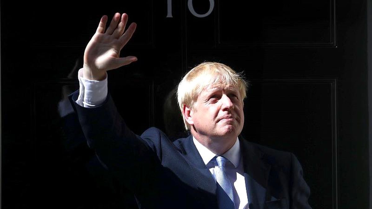 Boris Johnson İngiltere\'nin yeni başbakanı oldu