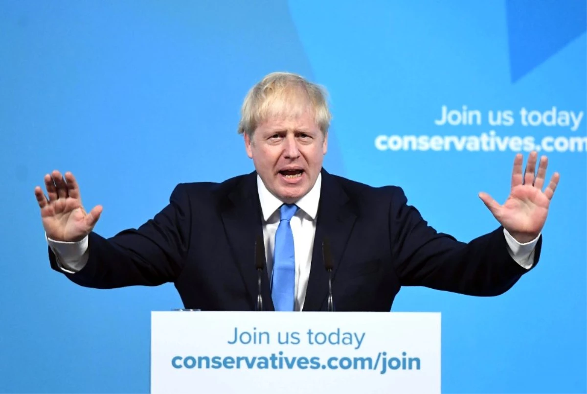 İngiltere Başbakanı Johnson ilk kabineyi açıkladı