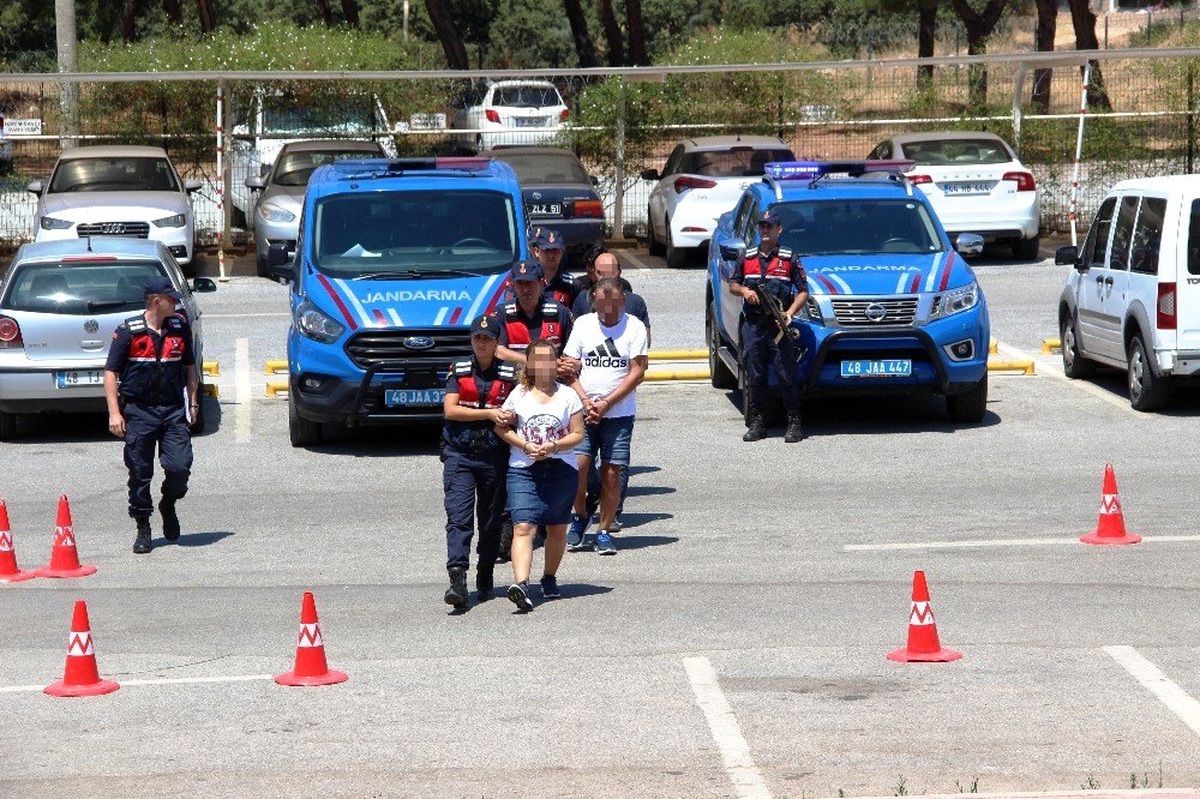 İnsan kaçakçıları kıskıvrak yakalandı