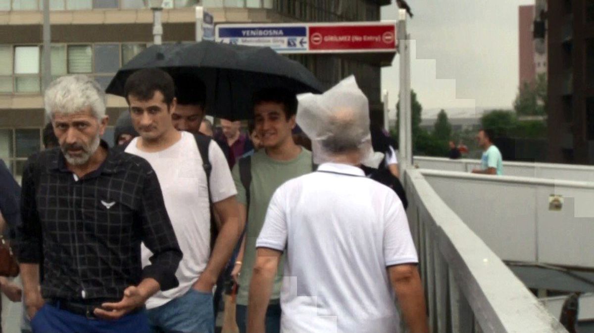 İstanbul\'da yağmur başladı