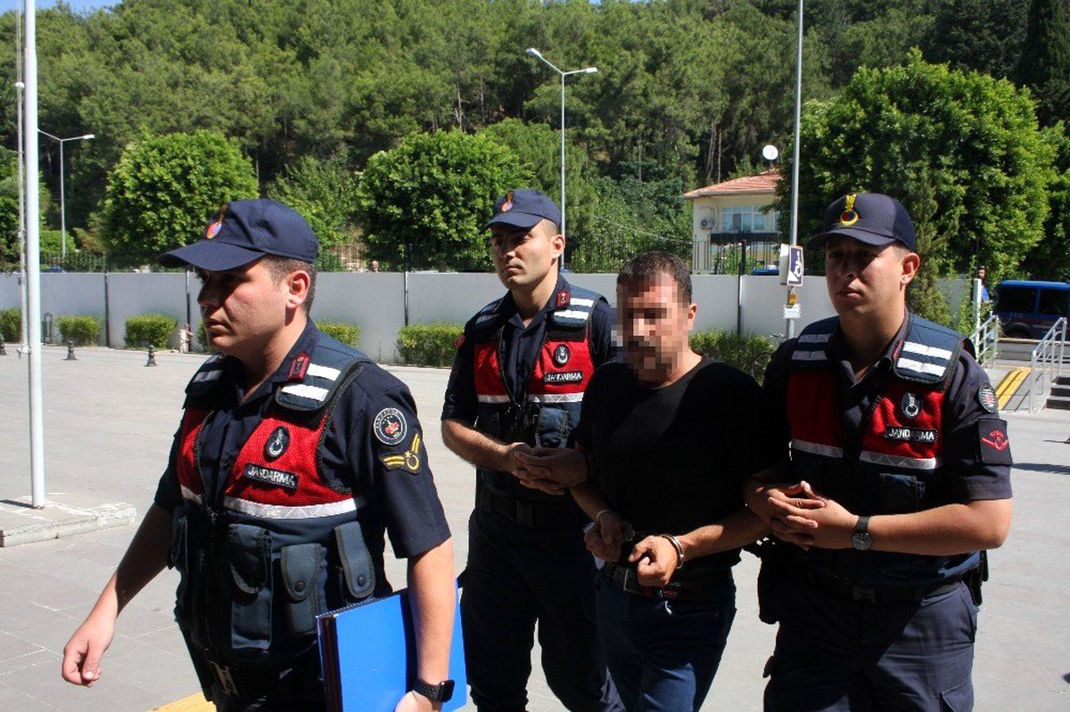 Manavgat\'taki cinayetin ardından kıskançlık çıktı