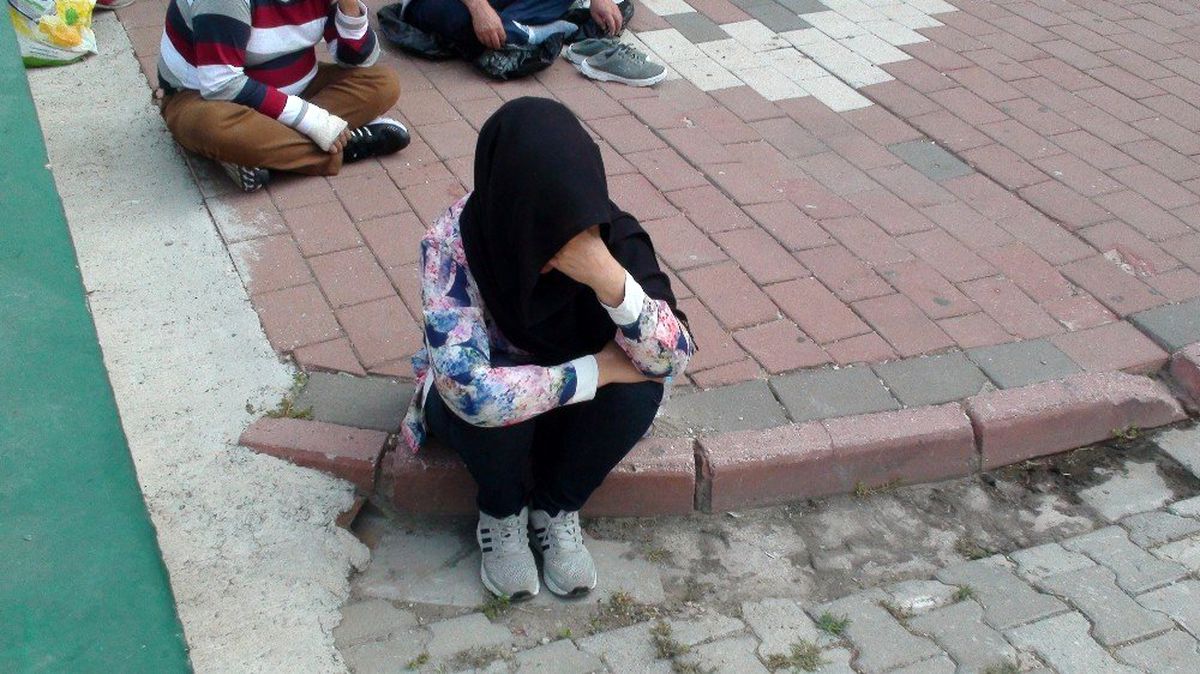 Mülteciler arasında Yunanistan\'a kaçmaya çalışan FETÖ üyesine operasyon