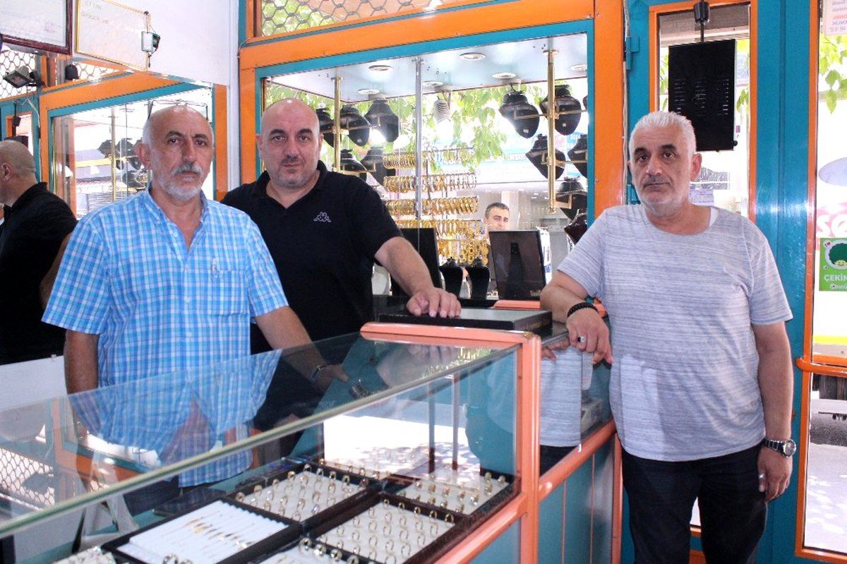 (Özel) Kuyumcuyu yaralayan soyguncu, "sahte dost" çıktı