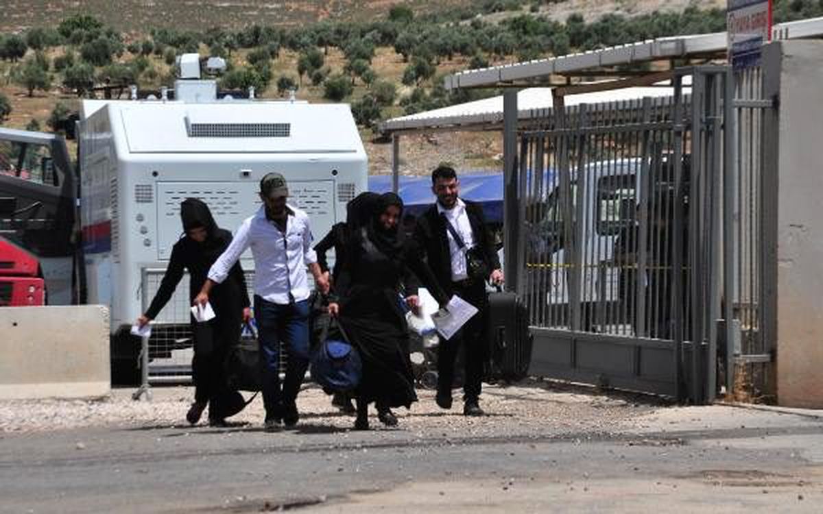 Reyhanlı\'dan 6 ayda, 6 bin 283 Suriyeli sınır dışı edildi