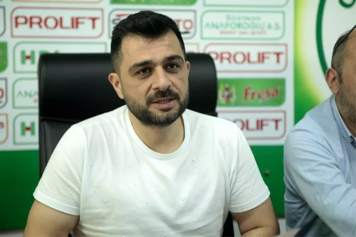 Sacit Ali Eren: "Hocamızın raporu doğrultusunda 13 transfer yaptık"