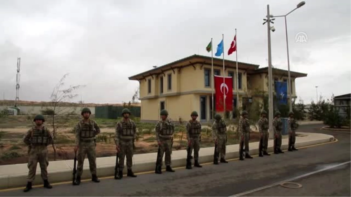 Somali\'deki Türk askeri eğitim üssü 152 mezun verdi